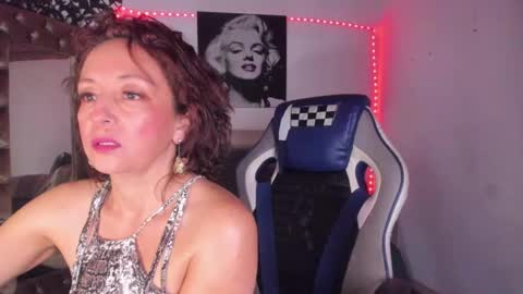 Chanel online show from October 2025 05:47:01 PM