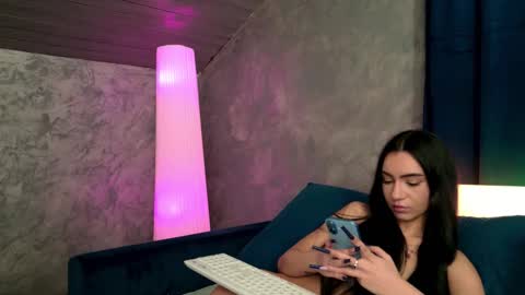 Betty online show from March 2026 01:53:02 AM