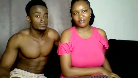 Snapshot of beautiful_and_lovely chatting on June 2026 04:46:01 AM Chelsea and Raymond online show from June 2026 04:46:01 AM