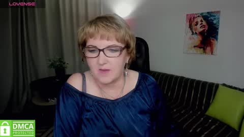 Snapshot of beautiful_lina7 chatting on January 2025 03:49:01 PM your Lana online show from January 2025 03:49:01 PM