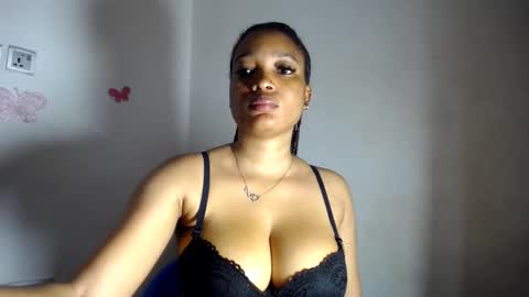 moanna online show from May 2026 07:53:02 PM