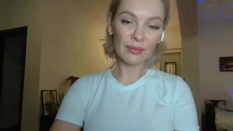 Snapshot of beautifulkollettee chatting on January 2025 08:21:01 PM Beautifulkollette online show from January 2025 08:21:01 PM