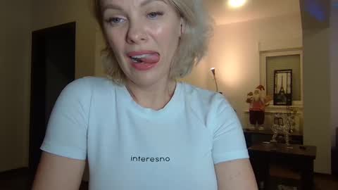 Snapshot of beautifulkollettee chatting on January 2025 09:29:02 PM Beautifulkollette online show from January 2025 09:29:02 PM