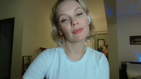 Snapshot of beautifulkollettee chatting on January 2025 10:34:01 PM Beautifulkollette online show from January 2025 10:34:01 PM