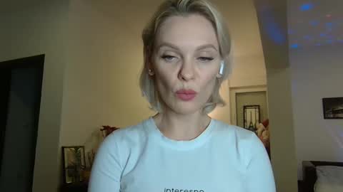 Snapshot of beautifulkollettee chatting on January 2025 07:23:01 PM Beautifulkollette online show from January 2025 07:23:01 PM