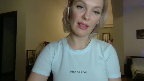 Snapshot of beautifulkollettee chatting on January 2025 10:24:01 PM Beautifulkollette online show from January 2025 10:24:01 PM