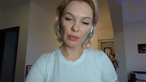 Snapshot of beautifulkollettee chatting on January 2025 11:32:02 AM Beautifulkollette online show from January 2025 11:32:02 AM