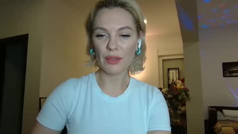 Snapshot of beautifulkollettee chatting on January 2025 07:15:01 PM Beautifulkollette online show from January 2025 07:15:01 PM