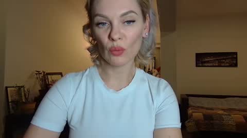 Snapshot of beautifulkollettee chatting on January 2025 07:28:02 PM Beautifulkollette online show from January 2025 07:28:02 PM