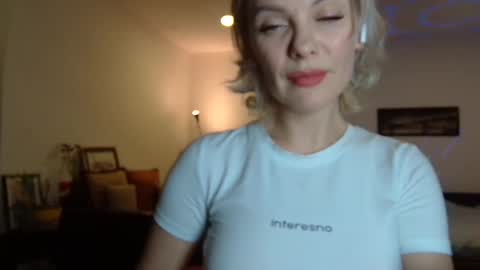 Snapshot of beautifulkollettee chatting on January 2025 07:32:01 PM Beautifulkollette online show from January 2025 07:32:01 PM