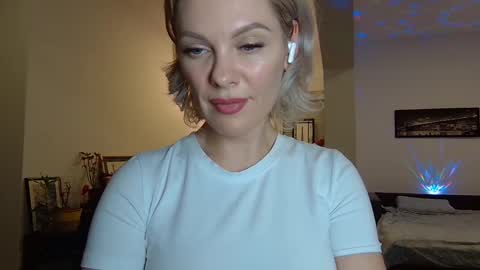 Snapshot of beautifulkollettee chatting on February 2025 12:18:01 AM Beautifulkollette online show from February 2025 12:18:01 AM