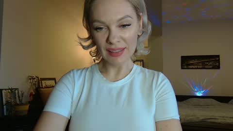 Snapshot of beautifulkollettee chatting on February 2025 12:26:02 PM Beautifulkollette online show from February 2025 12:26:02 PM