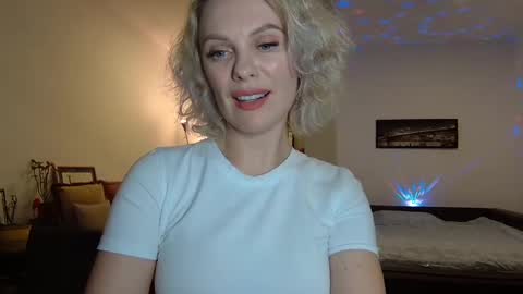 Snapshot of beautifulkollettee chatting on February 2025 08:38:02 PM Beautifulkollette online show from February 2025 08:38:02 PM