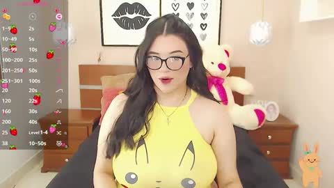 Snapshot of beautty_pink chatting on January 2025 02:00:02 PM beautty_pink online show from January 2025 02:00:02 PM