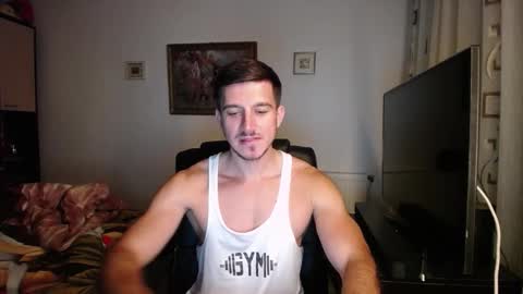 Mia and Jake online show from October 2025 12:57:02 PM