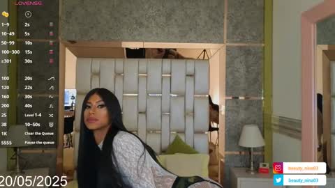 beauty_nina online show from May 2026 01:39:02 PM
