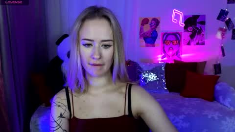 beauty Sasha online show from November 2025 02:16:01 PM