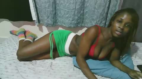 Snapshot of beautyamara chatting on April 2026 03:42:02 PM Amara online show from April 2026 03:42:02 PM