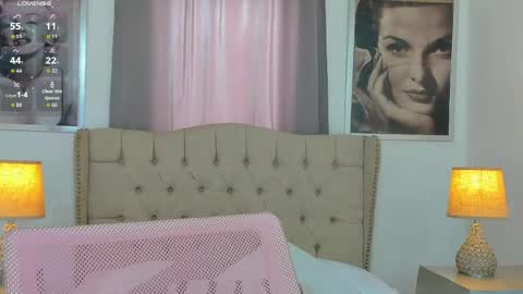 Ariana Reyes online show from May 2026 01:27:02 PM