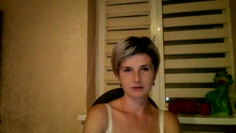 Snapshot of beautyksenia chatting on September 2025 06:44:02 PM BeautyKsenia online show from September 2025 06:44:02 PM