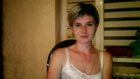 Snapshot of beautyksenia chatting on September 2025 06:35:01 PM BeautyKsenia online show from September 2025 06:35:01 PM