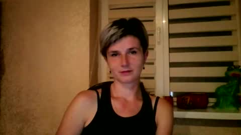 Snapshot of beautyksenia chatting on October 2025 07:01:02 PM BeautyKsenia online show from October 2025 07:01:02 PM