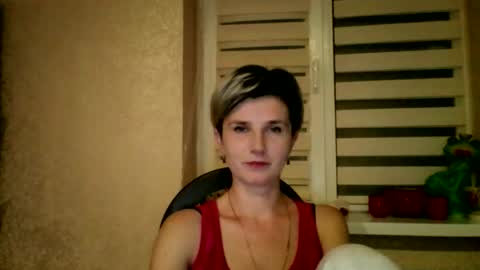 Snapshot of beautyksenia chatting on November 2025 08:38:02 PM BeautyKsenia online show from November 2025 08:38:02 PM