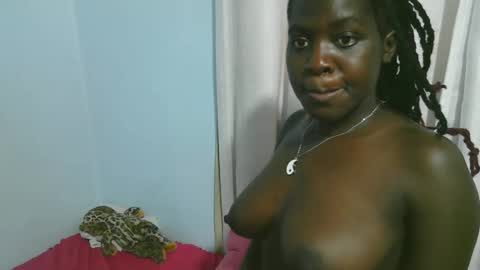 Snapshot of beautytyler chatting on November 2025 10:16:02 AM tyler online show from November 2025 10:16:02 AM