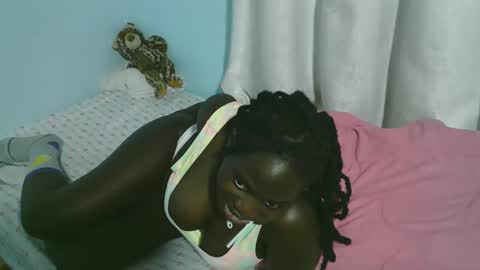 Snapshot of beautytyler chatting on December 2025 09:31:02 PM tyler online show from December 2025 09:31:02 PM