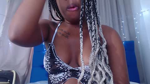 Snapshot of beautyyebonyy chatting on January 2025 01:28:01 PM Abby online show from January 2025 01:28:01 PM
