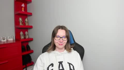 Zoe online show from April 2026 05:41:02 AM