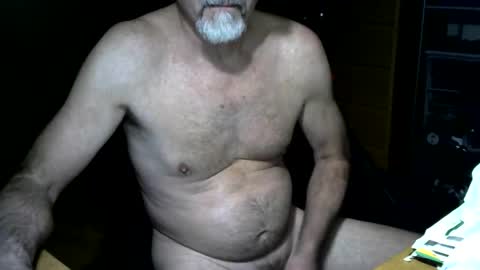 Snapshot of beaverbong chatting on February 2026 05:49:01 AM Stoner with a Boner online show from February 2026 05:49:01 AM