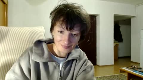 Snapshot of bebacksooon chatting on January 2025 03:19:01 PM Raluca online show from January 2025 03:19:01 PM