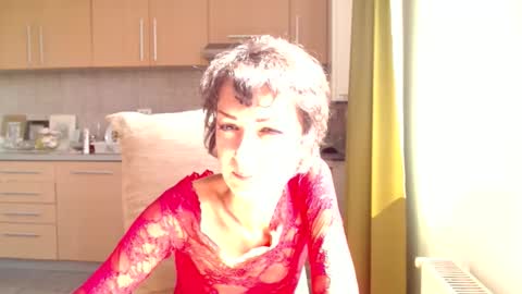 Snapshot of bebacksooon chatting on September 2025 11:21:02 AM Raluca online show from September 2025 11:21:02 AM