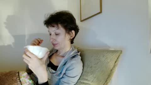 Raluca online show from February 2026 04:25:01 PM