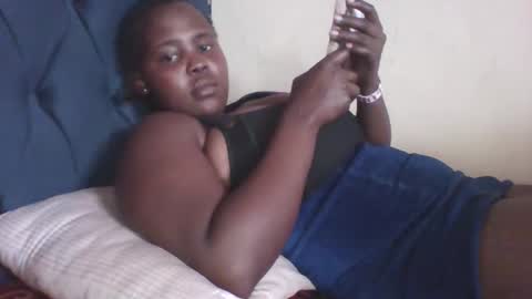 bebswee21 online show from September 2025 12:06:01 PM