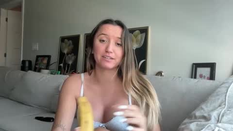 Becca Hart online show from January 2025 06:03:02 PM