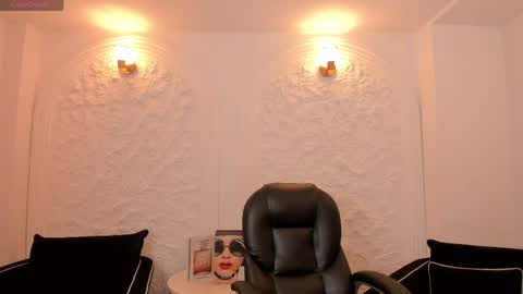 Am Becca online show from May 2026 11:59:01 AM