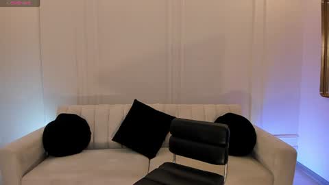 Am Becca online show from June 2026 11:52:01 AM
