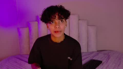 Beecckkkaaa online show from April 2026 10:32:02 AM