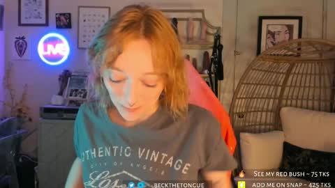 Snapshot of beckthetongue chatting on May 2026 02:17:01 AM Beck the tongue online show from May 2026 02:17:01 AM