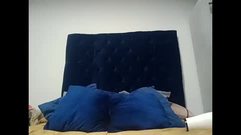 BECKY BOO  online show from November 2025 05:13:02 AM