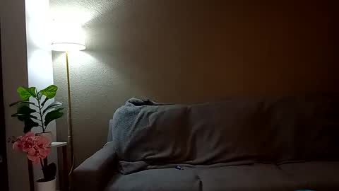 BECKY BOO  online show from June 2026 01:28:02 AM