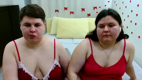 BeckyAndEllen online show from October 2025 07:13:02 PM