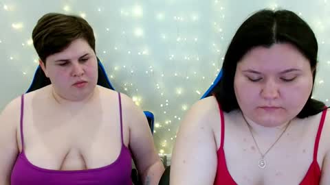 BeckyAndEllen online show from April 2026 12:44:02 PM