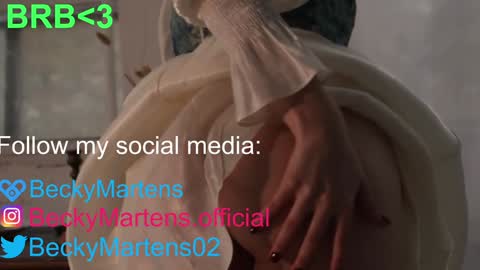 BeckyMartens come join me on    while im offline here  online show from December 2024 06:14:01 AM