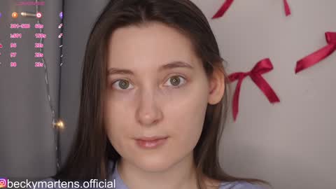 Snapshot of beckymartens chatting on February 2026 04:08:01 AM BeckyMartens come join me on while im offline here online show from February 2026 04:08:01 AM