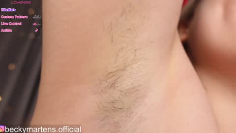 Snapshot of beckymartens chatting on February 2026 04:13:02 AM BeckyMartens come join me on while im offline here online show from February 2026 04:13:02 AM