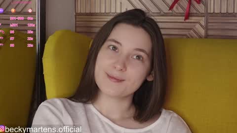 Snapshot of beckymartens chatting on February 2026 04:34:02 AM BeckyMartens come join me on while im offline here online show from February 2026 04:34:02 AM