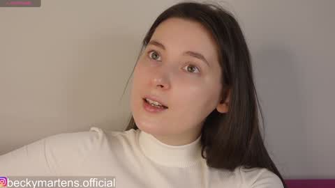 Snapshot of beckymartens chatting on March 2026 04:15:02 AM BeckyMartens come join me on while im offline here online show from March 2026 04:15:02 AM